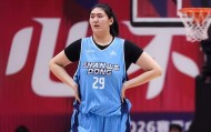 开云登录入口-张子宇签约山东高速女篮是巨大失误，侯冰并不是知人善任的好教练