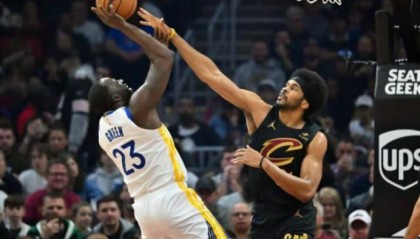 开云登录入口-内线被骑士打爆束手无辞 勇士五连胜戛然而止