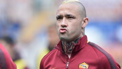 纳因戈兰：不看好麦克托米奈霍伊伦多夫比克，我在的罗马中场最强